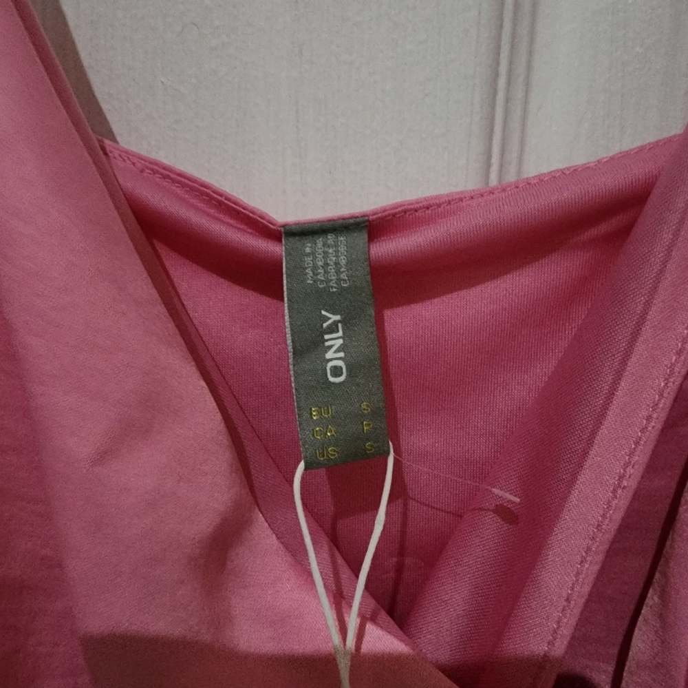 Pink dress - Picture 7 of 7